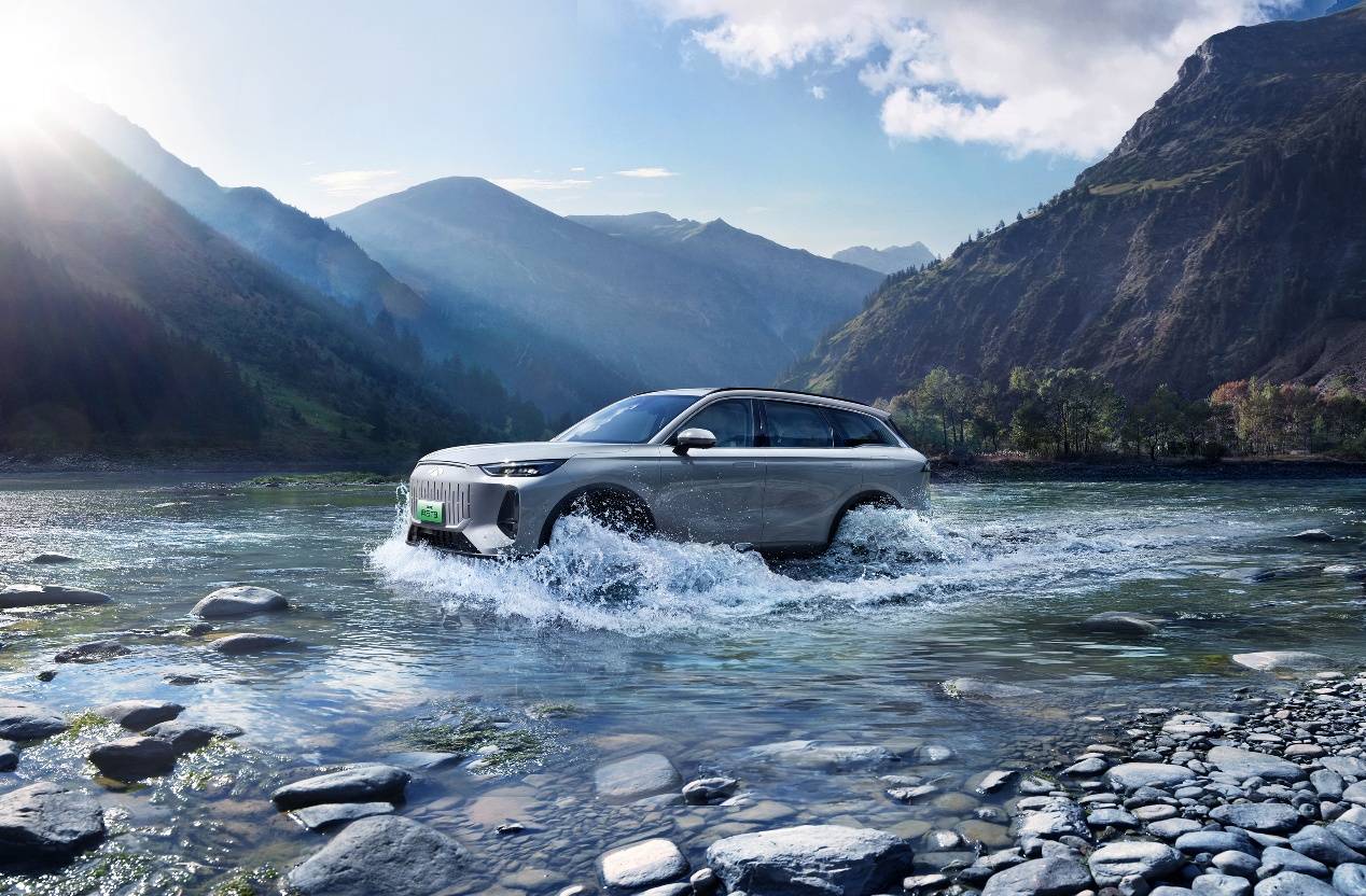 奇瑞混動(dòng)之夜:控鏈條、定標(biāo)準(zhǔn)、創(chuàng)生態(tài),多款產(chǎn)品上市