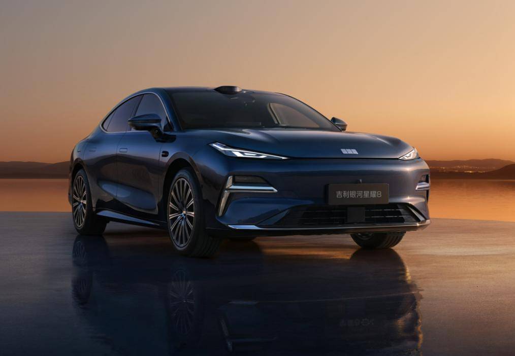 一夜之間,又上市兩款新車,起售價最低9.98萬