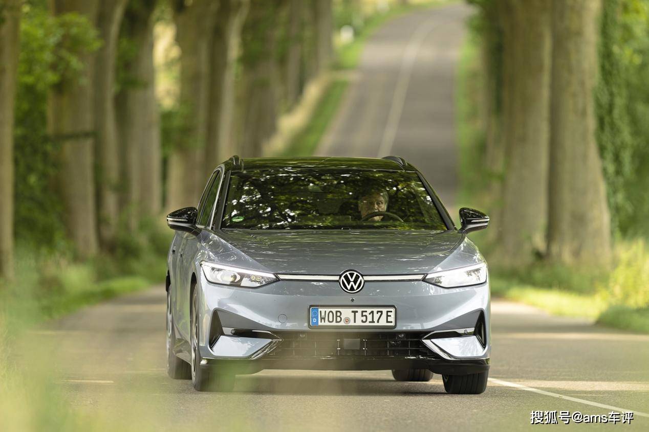 最佳電動:大眾汽車ID.7 Tourer