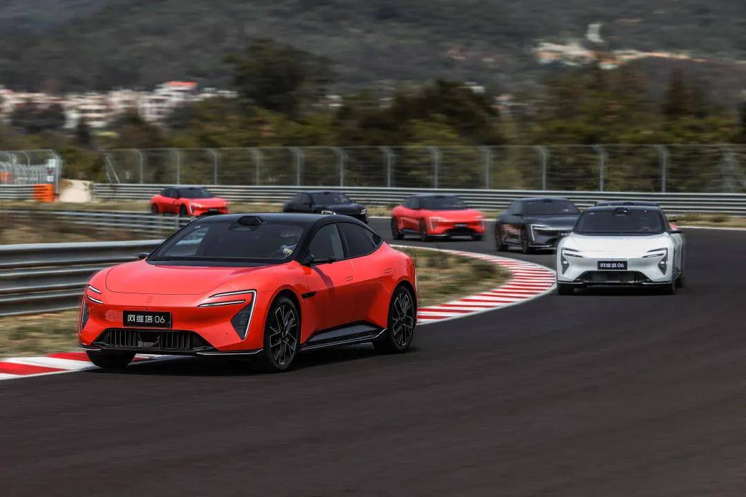 沒買車別著急,4月將有多款個性新車上市!