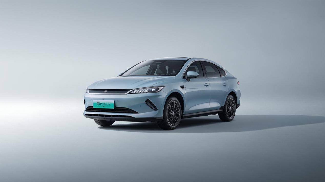 限時9.98萬起售!第二代秦PLUS EV熱泵、智駕、智艙配齊