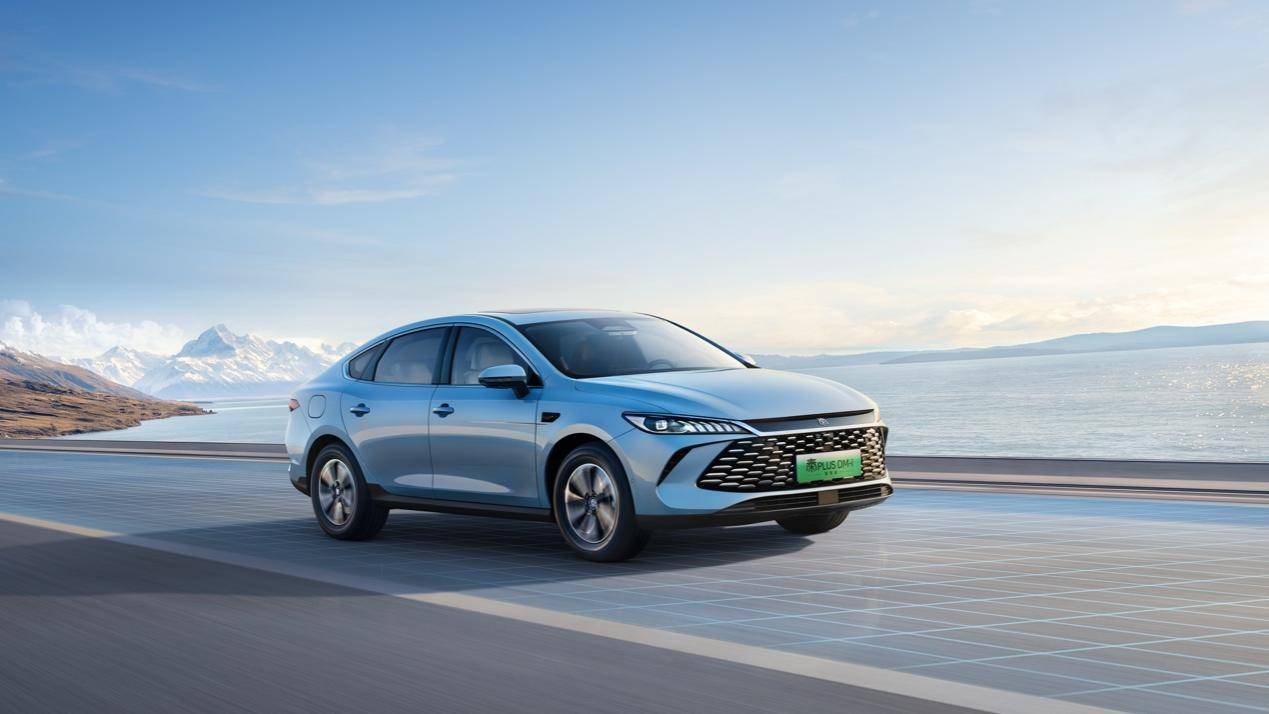 限時9.98萬起售!第二代秦PLUS EV熱泵、智駕、智艙配齊