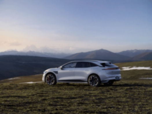 權益價19.99萬起!極氪007GT上市,酷炫外表下藏著硬核實力