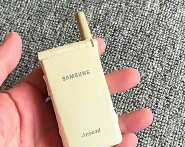 那些年手感最好的十四部手機,你用過哪幾款?