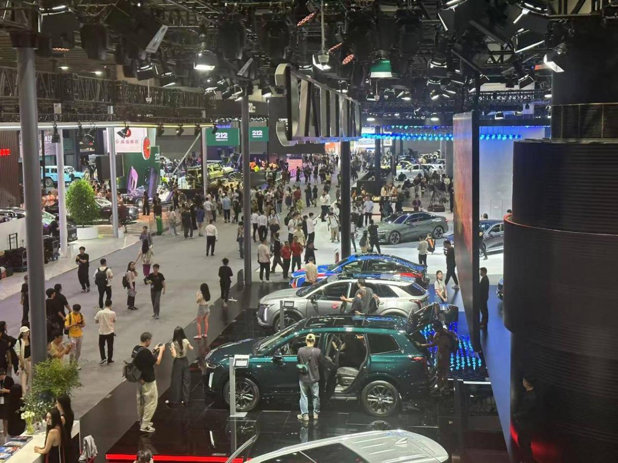 車市進入淡季,庫存卻越來越大,現(xiàn)有庫存可支撐近2個月銷售天數(shù)