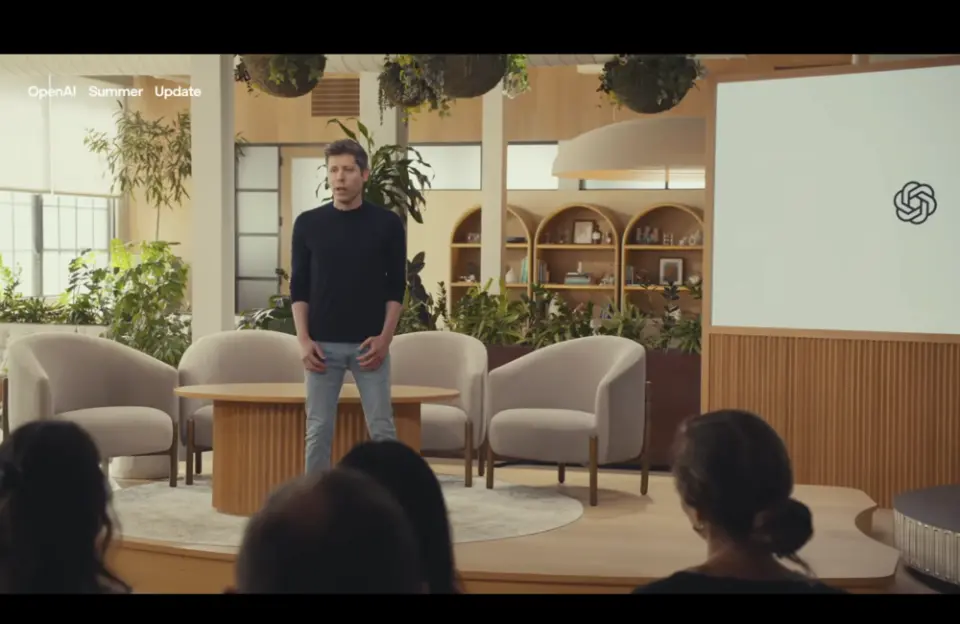 GPT-3像個(gè)高中生,GPT-4像個(gè)大學(xué)生,而GPT-5則已經(jīng)變成了一名專家,一名各個(gè)領(lǐng)域的專家。