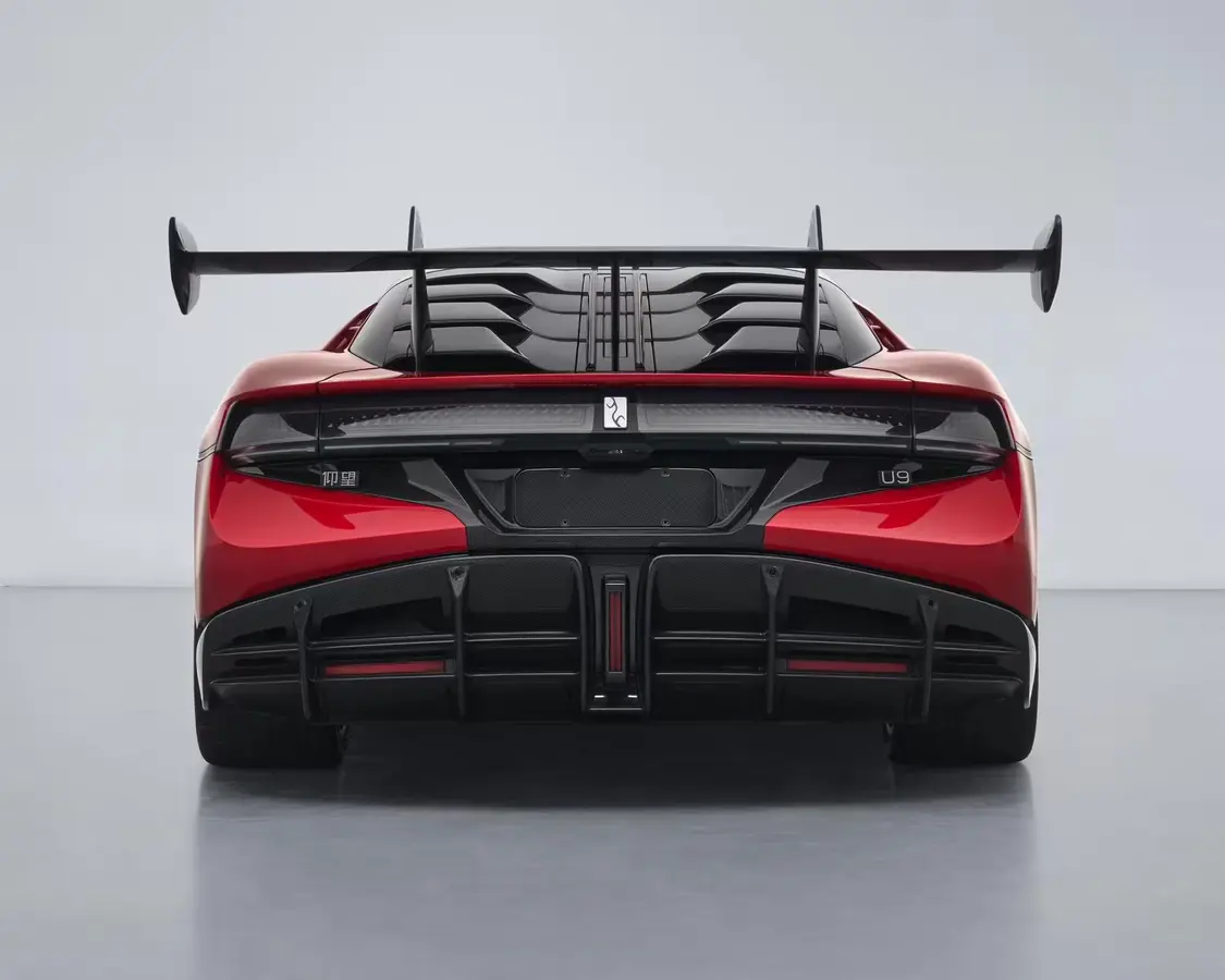 比亞迪仰望U9超跑新增車(chē)型申報(bào):內(nèi)置4臺(tái)555kW功率電機(jī) 比亞迪仰望U9超跑新增車(chē)型申報(bào):內(nèi)置4臺(tái)555kW功率電機(jī)