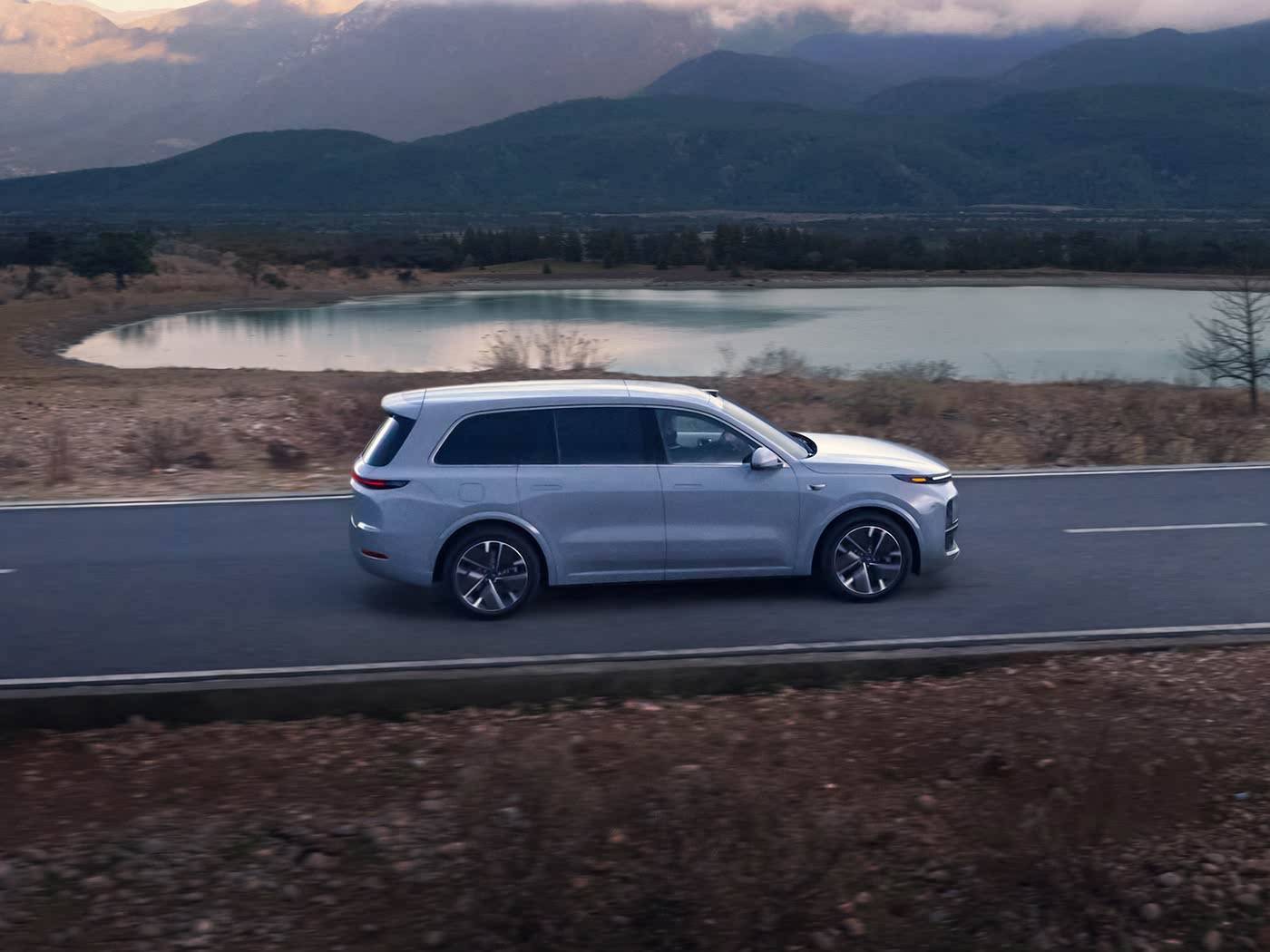 為啥高端車都愛用增程,銷量還很好?內行人,簡單粗暴說出大實話