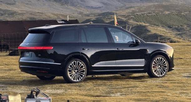 800位來自保時捷、寶馬、奔馳、奧迪、雷克薩斯、沃爾沃等高端汽車品牌的銷售精英加入蔚來!