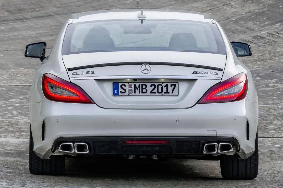 極致的優雅+爆操的性能,試玩MJ奔馳CLS63 AMG