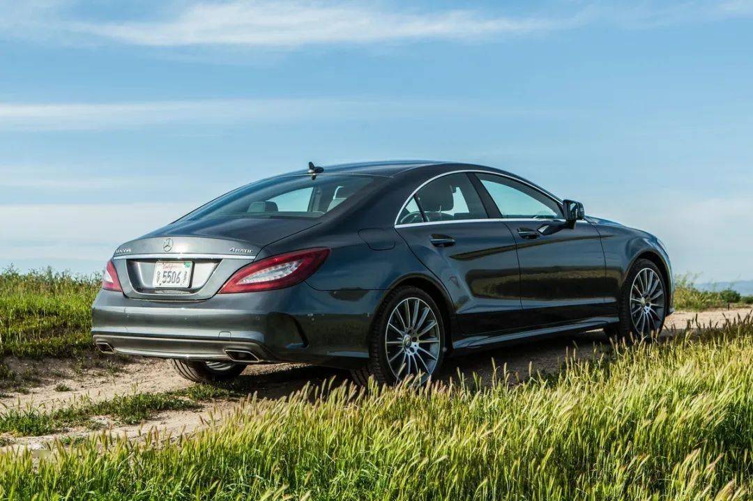 極致的優雅+爆操的性能,試玩MJ奔馳CLS63 AMG