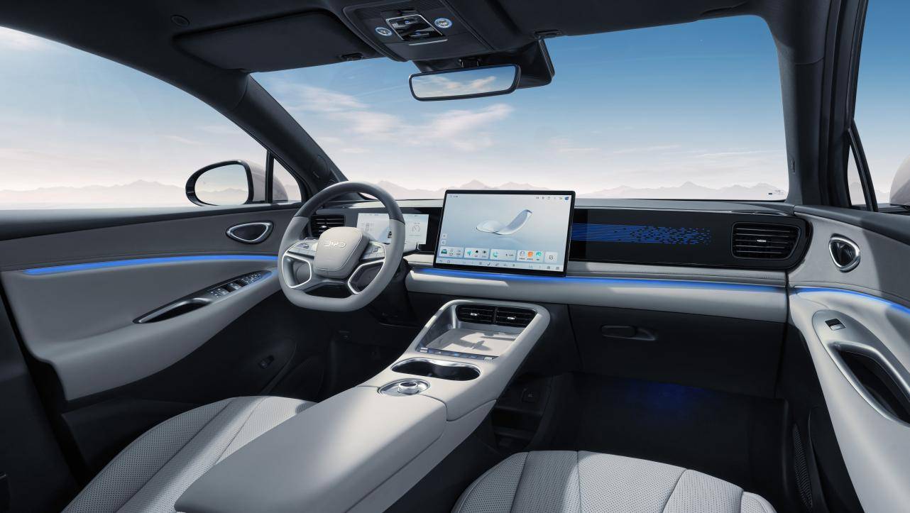 比亞迪海獅06雙動力北京上市,DM-i混動13.98萬起