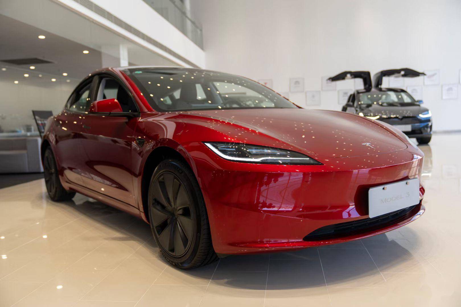 純電續(xù)航競爭白熱化 800km成超長續(xù)航門檻