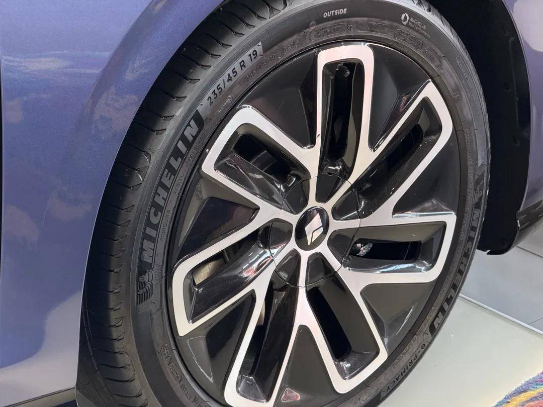 探店實拍寶駿享境:重構C級家轎價值坐標