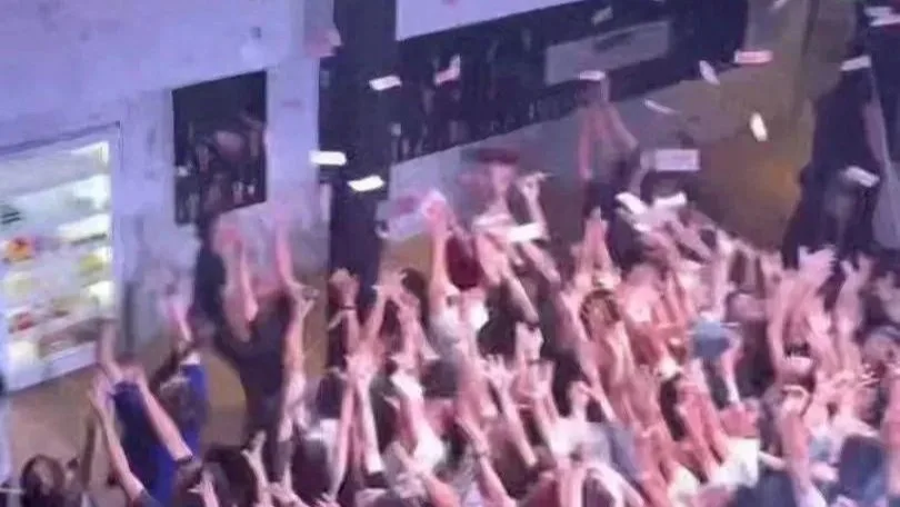 3天怒漲400億，狂人劉靖康，宣戰500億大疆