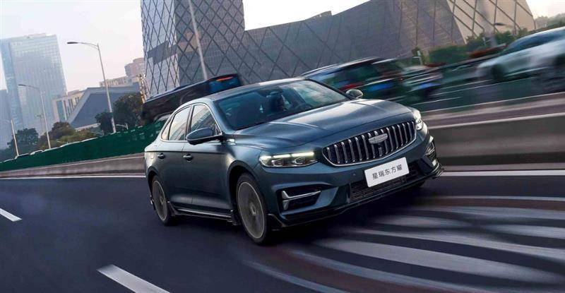 品質家轎要動力還是要配置,長安UNI-V和吉利星瑞怎么選?