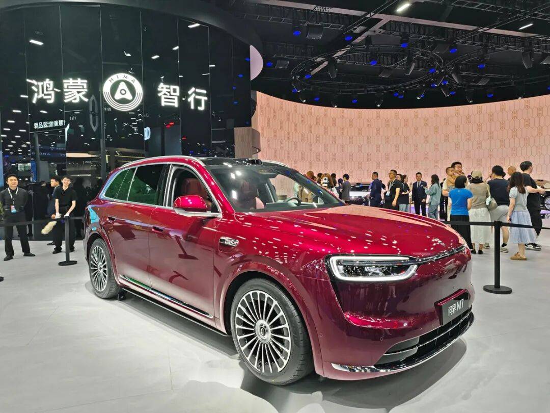 今年余下的時間不多,鴻蒙智行的好戲才剛開始