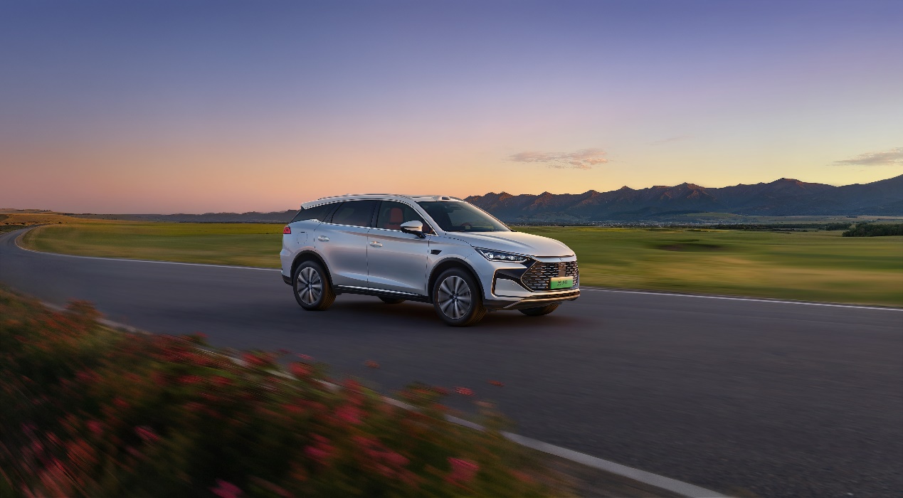 比亞迪唐DM-i智駕175KM長續(xù)航版上市,售17.98萬元起 比亞迪唐DM-i智駕175KM長續(xù)航版上市,售17.98萬元起