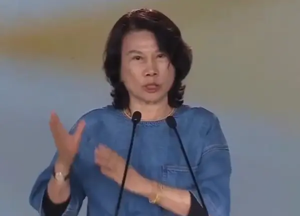 董明珠:格力有近14萬項(xiàng)專利技術(shù) 還為特斯拉提供數(shù)控機(jī)床服務(wù) 董明珠:格力有近14萬項(xiàng)專利技術(shù) 還為特斯拉提供數(shù)控機(jī)床服務(wù)