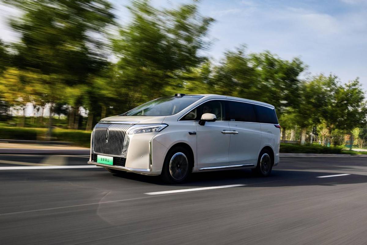 標(biāo)配激光雷達(dá)+四驅(qū)系統(tǒng) 售價28.58萬魏牌高山7硬剛MPV市場