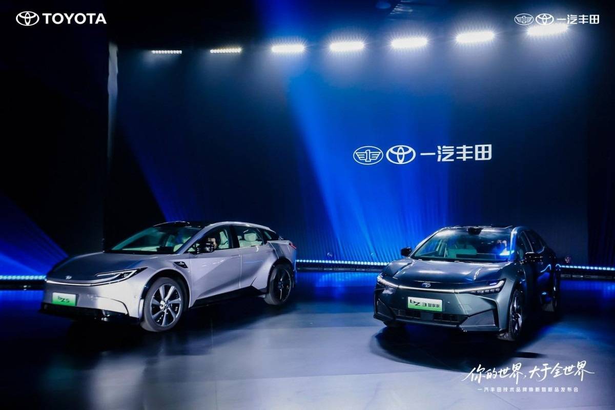 全新RAV4榮放/卡羅拉亮相 一汽豐田油電共進(jìn) 邁入3.0技術(shù)時(shí)代