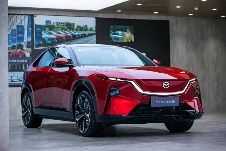 全球好車出圈靠實(shí)力,EZ-60領(lǐng)銜矩陣亮相憑什么吸睛?