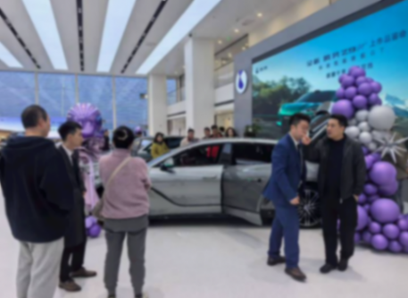 全新騰勢Z9GT 18城40家門店已到展車